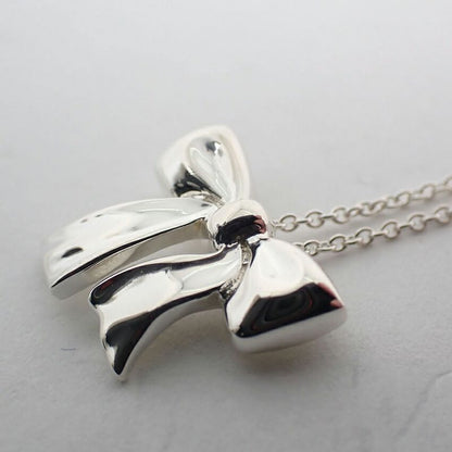 Tiffany & Co 925 Ribbon Pendant Necklace J100-8