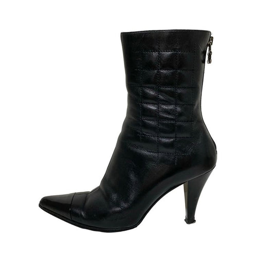 Chanel Boots 37 Ladies - Black Quilted Outsole Reupholstered Leather Lambskin