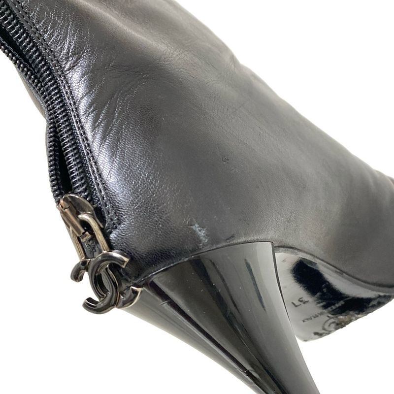 Chanel Boots 37 Ladies - Black Quilted Outsole Reupholstered Leather Lambskin