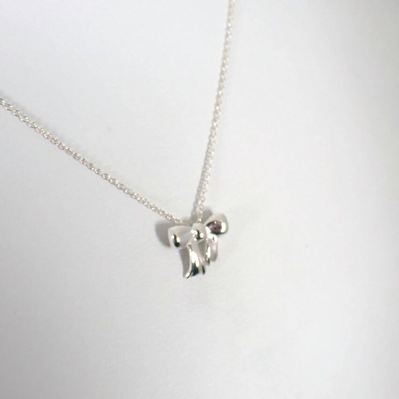 Tiffany & Co 925 Ribbon Pendant Necklace J101-5