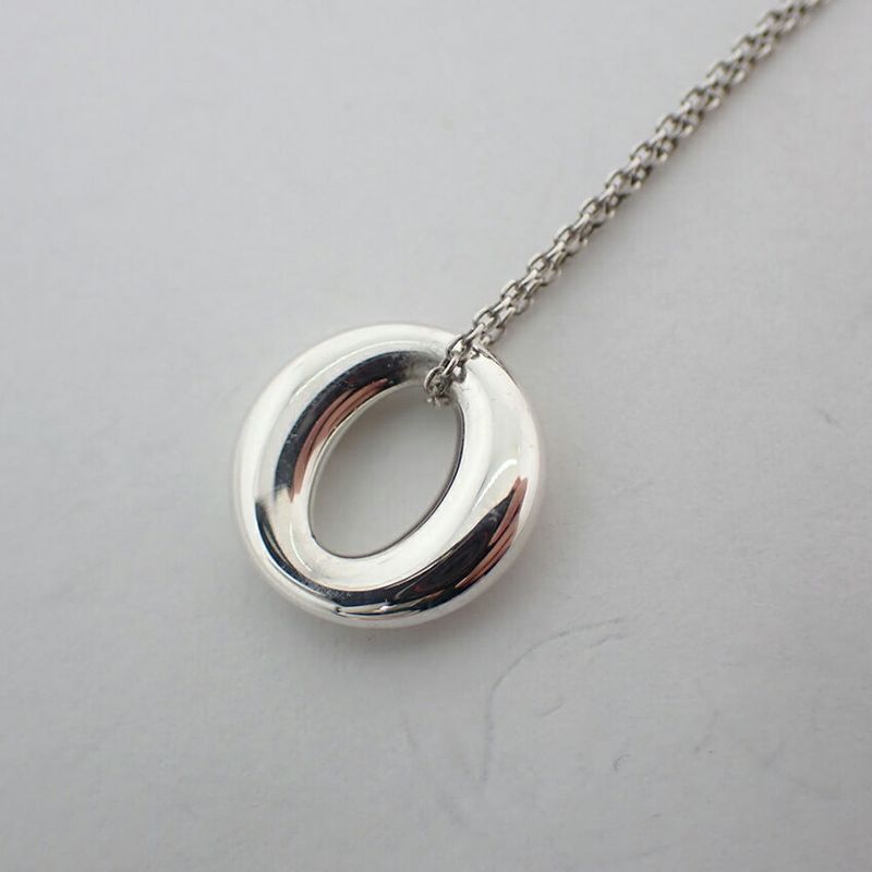 Tiffany & Co 925 Seviana Pendant Necklace J100-10