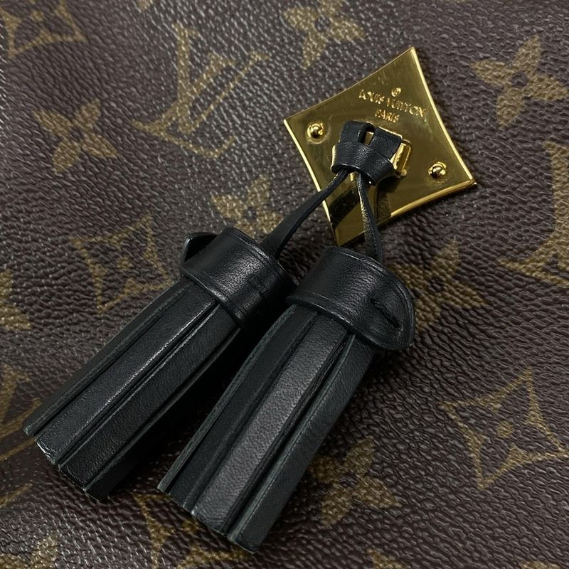 Louis Vuitton Shoulder Bag Monogram Saintonge M43555 Noir Black Leather