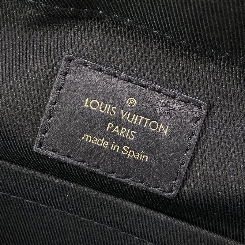 Louis Vuitton Shoulder Bag Monogram Saintonge M43555 Noir Black Leather