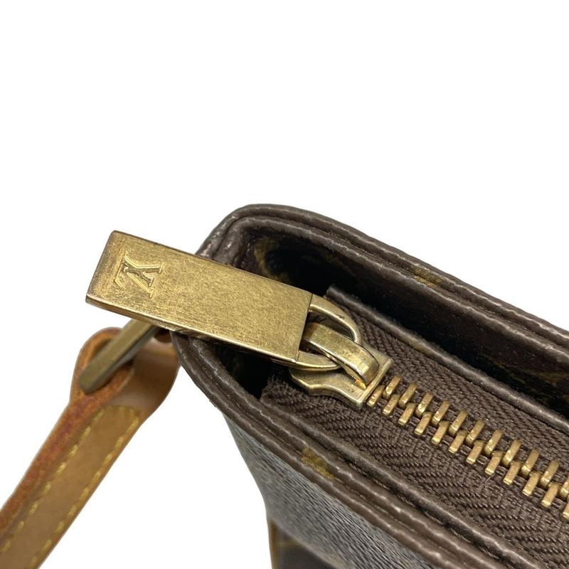 Louis Vuitton Monogram Trotter M51240 - Shoulder Bag