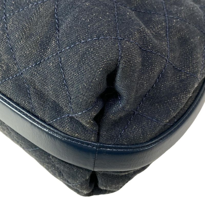 Chanel Tote Bag Matelasse A93560 Navy 2way Chain Shoulder Gold Hardware Leather