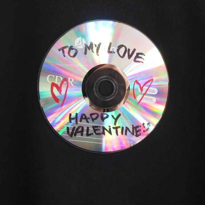 Balenciaga Tagged 24ss Valentine CD Hoodie Valentine Sweatshirt Hoodie Damaged