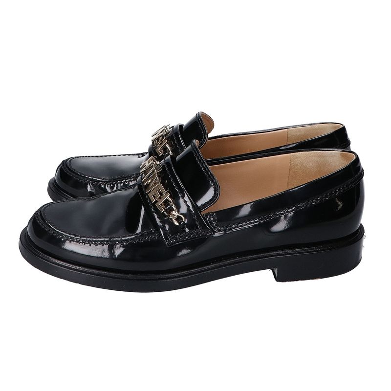 Chanel G37430 Chanel Logo & Chain Patent Loafer 37c