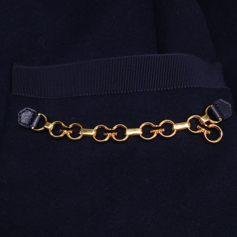 Gucci Domestic Authentic 669525 Wool with GG Chain 38