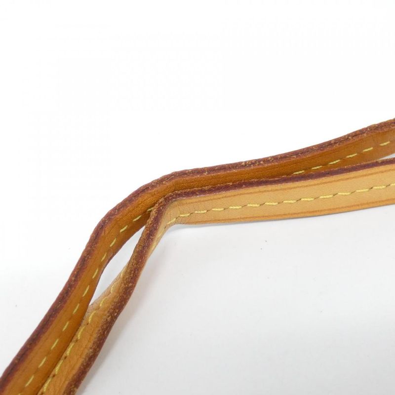 Louis Vuitton Monogram Favorite MM M40718 Shoulder Bag