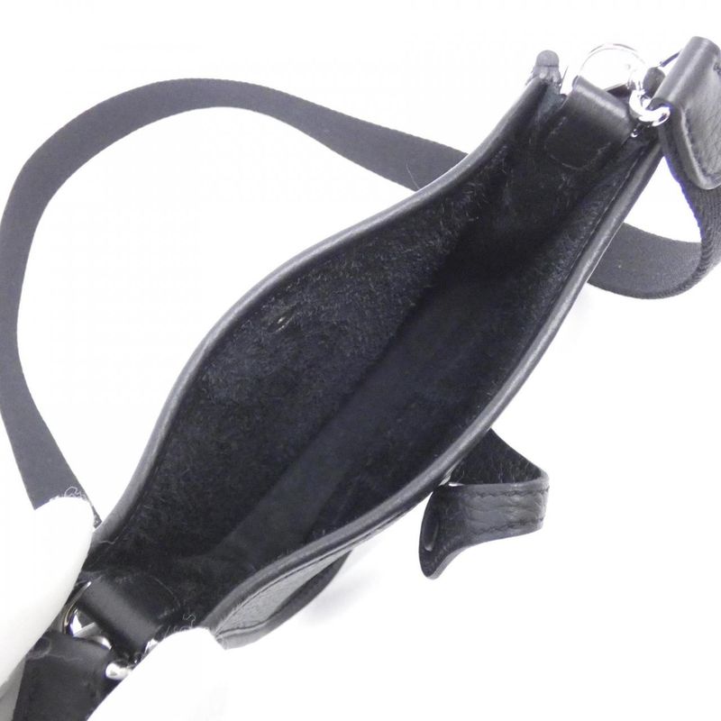 Hermes Evelyn Amazon 16cm (6.30in) 069426ck Shoulder Bag