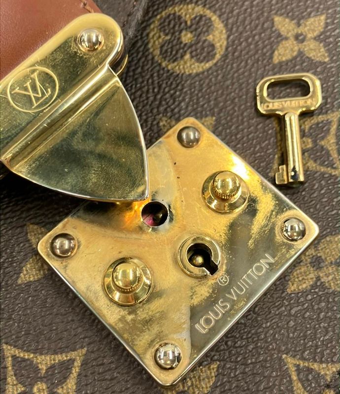 Louis Vuitton Handbag Concorde Monogram M51190 Women Men Louis Vuitton