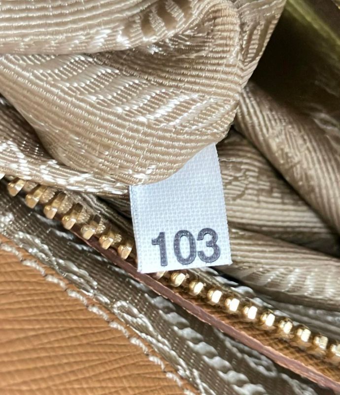 Prada Tote Handbag Galleria Saffiano Women Men Prada