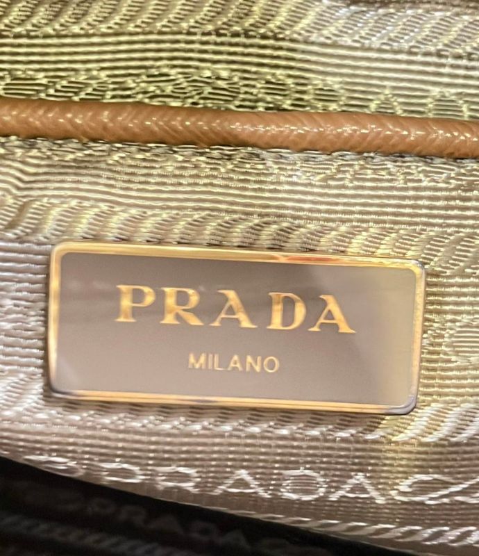 Prada Tote Handbag Galleria Saffiano Women Men Prada