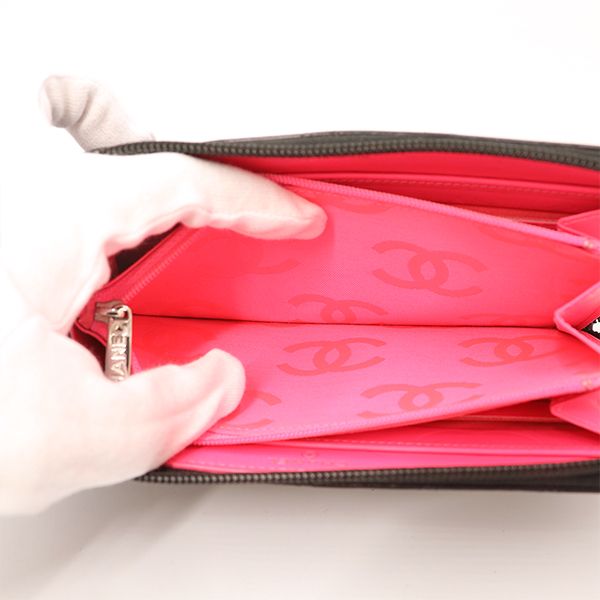 Chanel Black Pink Quilted Cambon Coco Mark Round Zipper Long Wallet Ladies