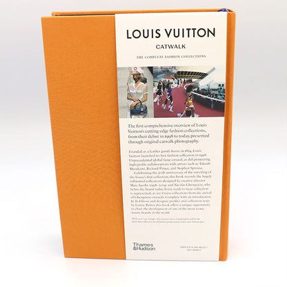 Louis Vuitton Catwalk Louis Vuitton Catwalk English Edition R08453