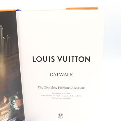 Louis Vuitton Catwalk Louis Vuitton Catwalk English Edition R08453