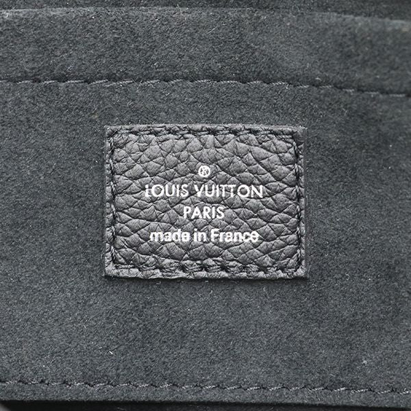 Louis Vuitton Noir Black Mahina Leather Mahina Scala Mini M80093 Shoulder Bag