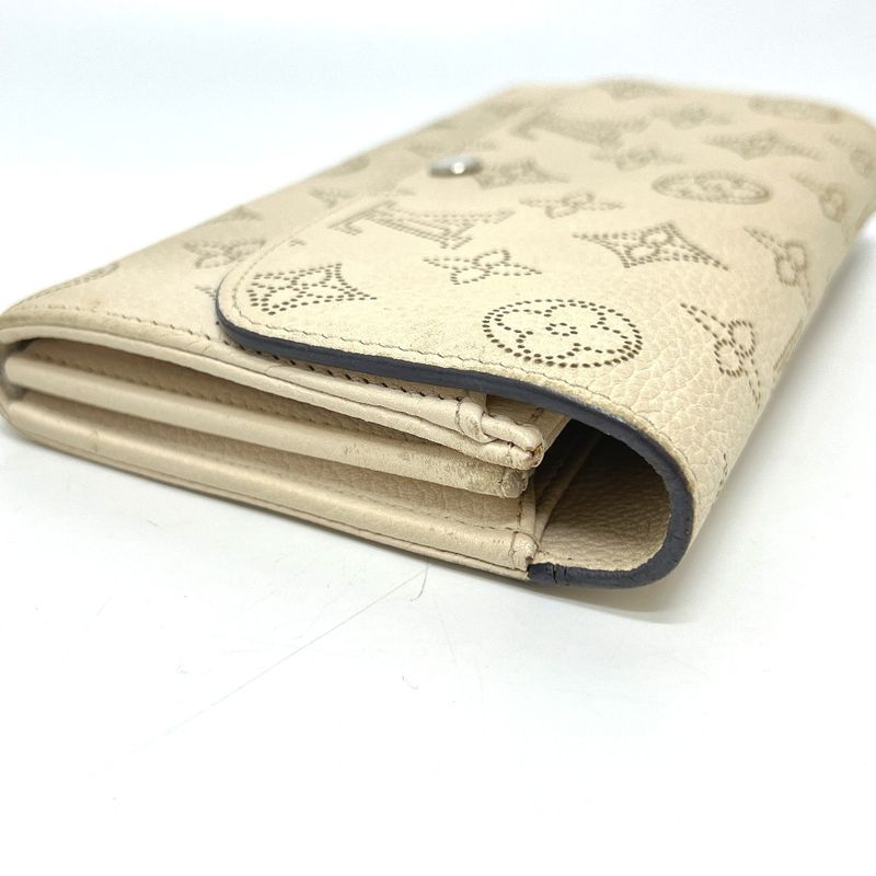 Louis Vuitton Portefeuille Iris M60177 Monogram Mahina Leather Ivory White