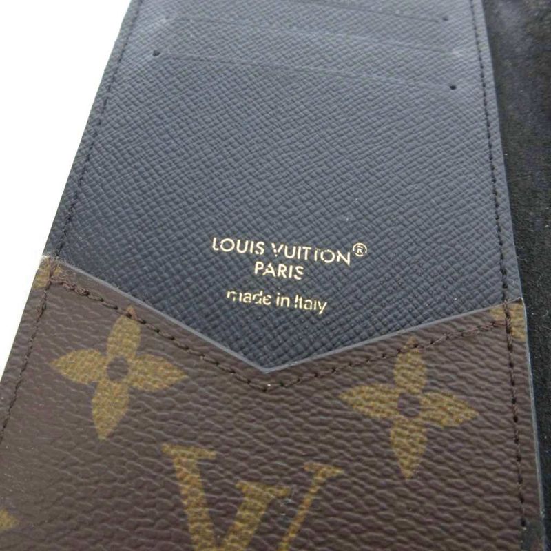 Louis Vuitton Iphone 15 Pro Folio Phone Cabas Case Monogram Canvas Handbook