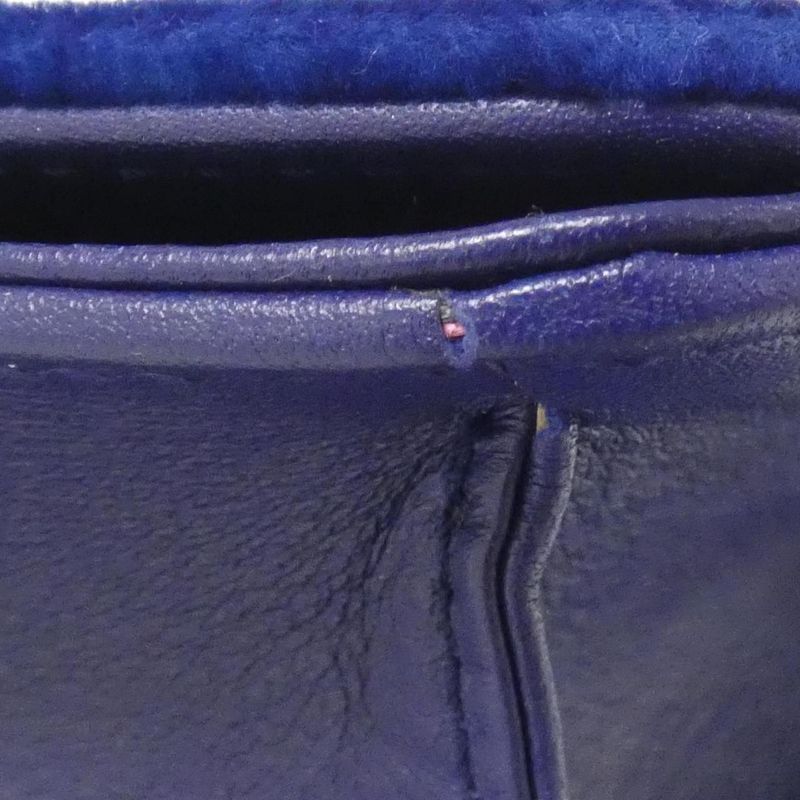 Gucci GG Marmont 488426 9qiet Shoulder Bag