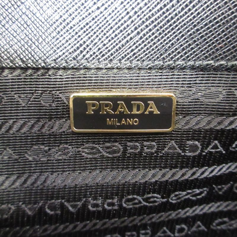 Good Prada Saffiano Leather Heart Motif Turnlock Chain Wallet Bt770c Black