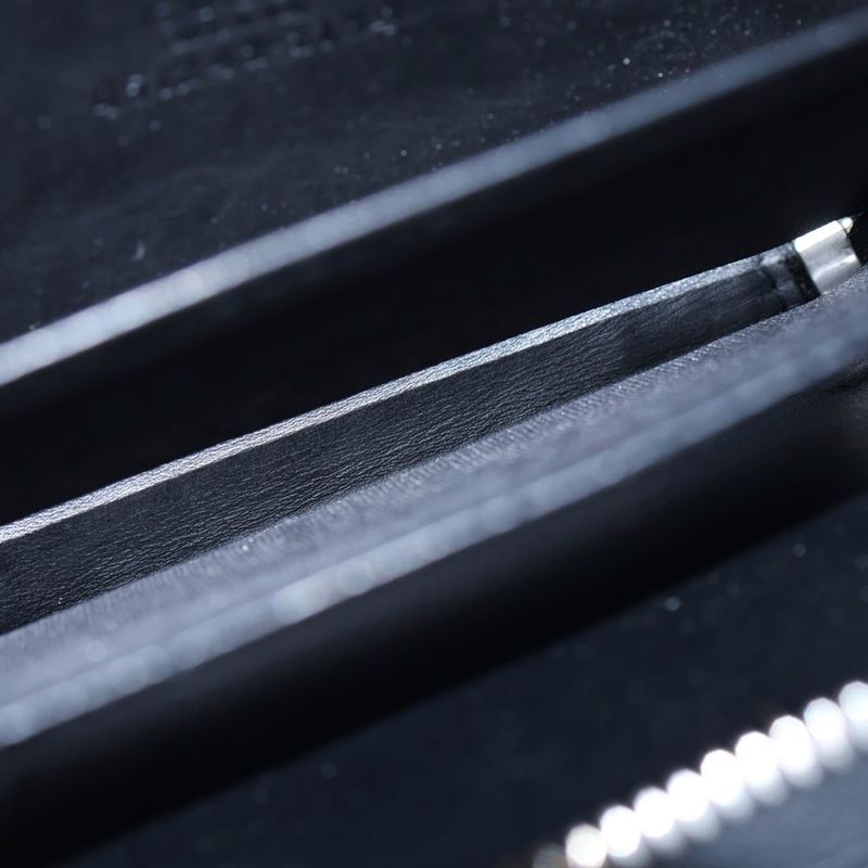 Gucci GG Supreme Round Zip Coin Case Beige Black 451242