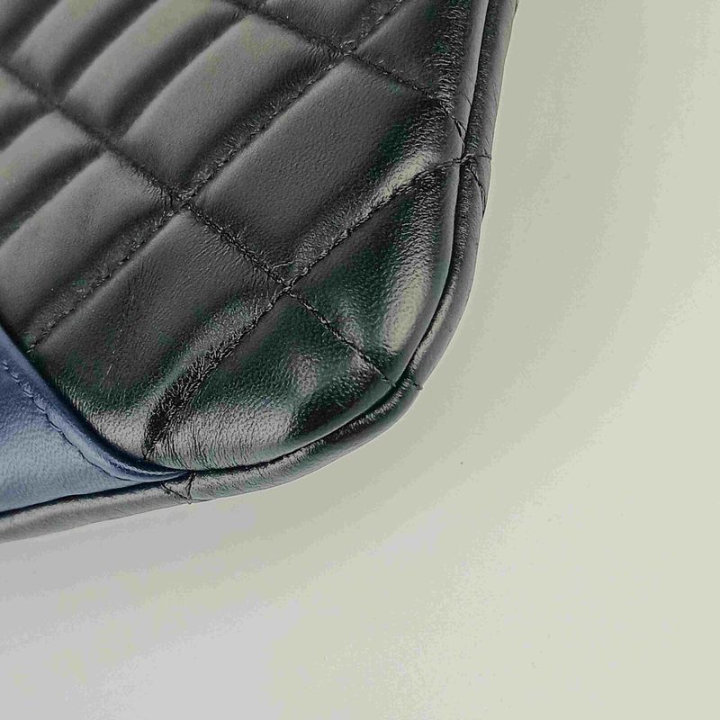 Chanel Second Bag Camellia Pouch 82699 Black Navy Lambskin Velour Ladies Coco