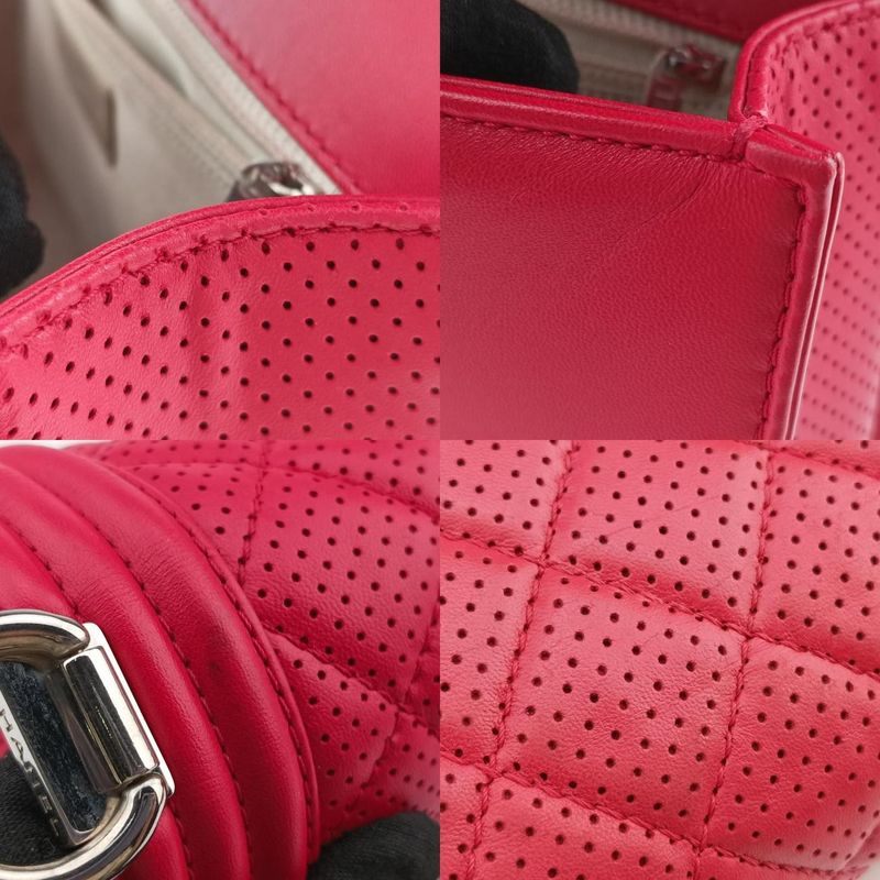 Chanel Boy Chanel Matelasse Coco Mark Red Lambskin A90164 19284452