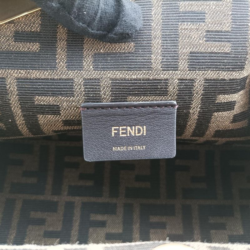 Fendi First Small Red Lambskin 8bp129 ABVE 219-8241