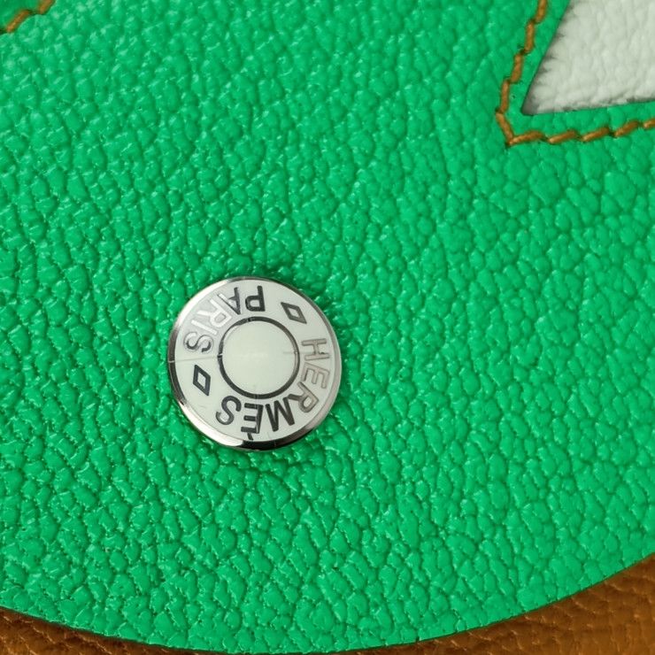 Hermes Card Case Poisson H084483ckac Caramel+vert Comics+vert FIZZ Greenish