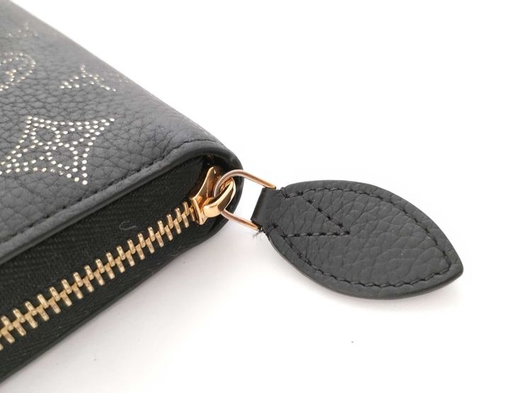 Louis Vuitton Monogram Mahina Zippy Wallet M82645 Black Gold Leather Women