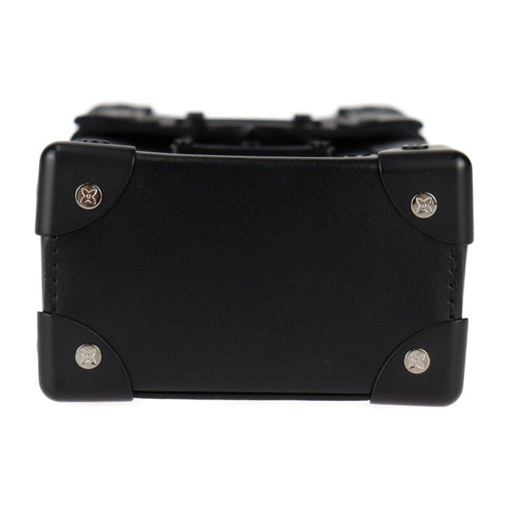 Louis Vuitton Vertical Trunk Wearable Wallet Shoulder Bag M82077 Leather Black