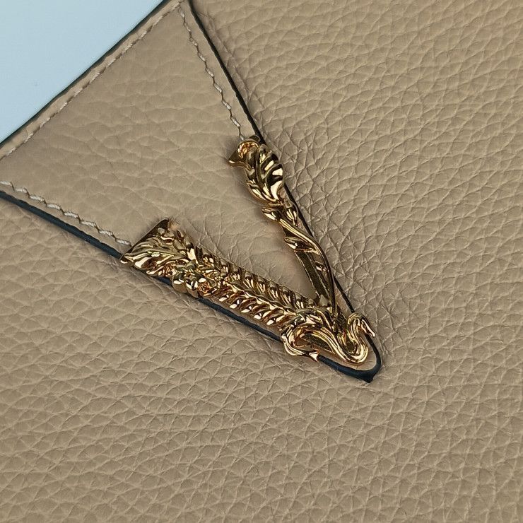 Unused Exhibit Versace Wallet Virtus Round Zipper Long Wallet 1006263 Beige