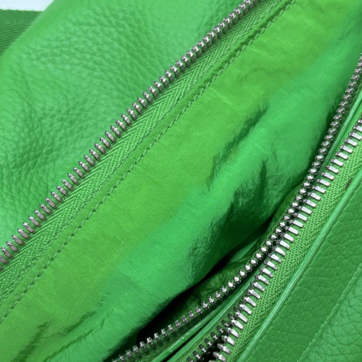 Bottega Veneta Shoulder Bag Classic Pillow Crossbody 666548 Green Silver