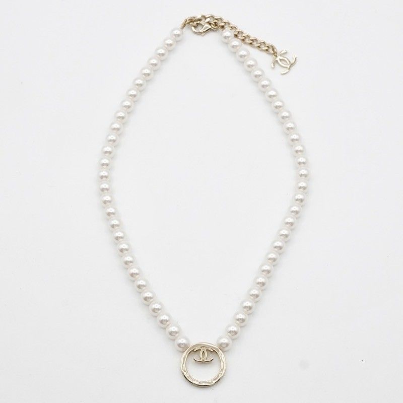 Chanel Necklace Pendant Choker Gold White Here Mark Circle