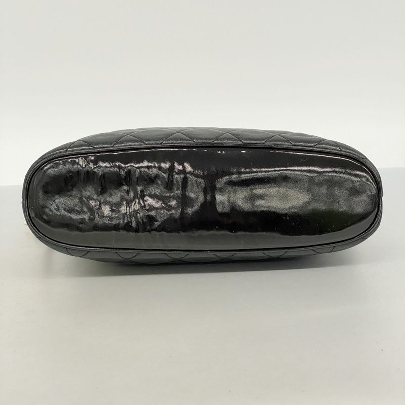 Chanel Shoulder Bag Matelasse Lambskin Patent Leather Black Gold Hardware Women