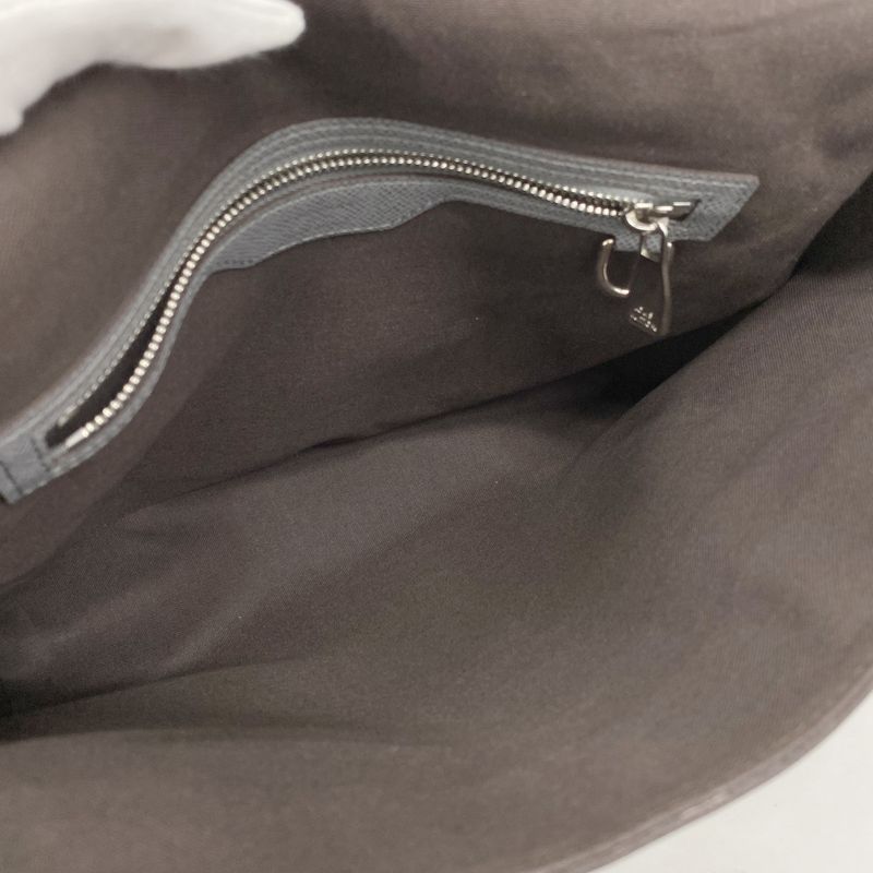 Louis Vuitton Taiga Romain MM M32623 Glacier Men's Shoulder Bag