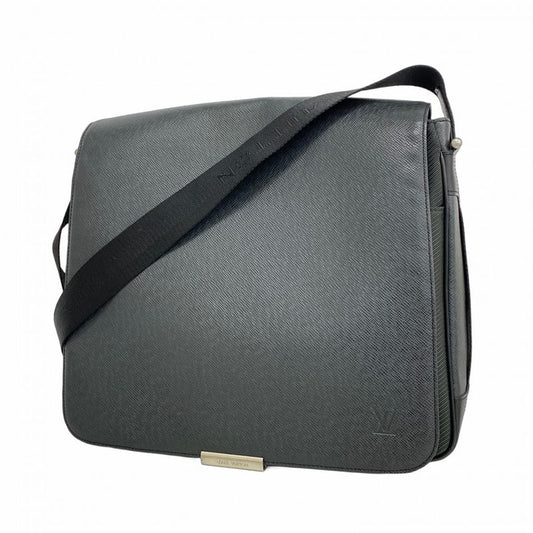 Louis Vuitton Taiga Viktor Shoulder Bag M30142 Ardoise Men's