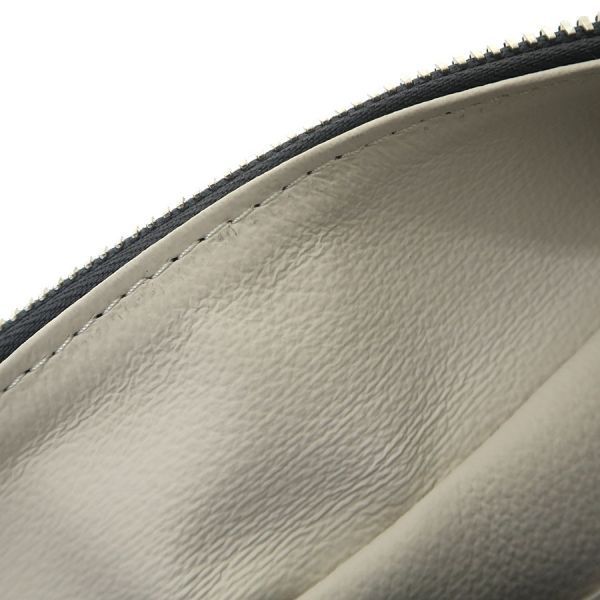 Louis Vuitton Brushed Monogram Rockato M11670