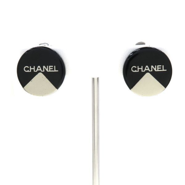 Chanel 00a Earring