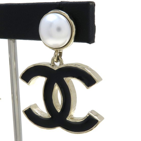 Chanel A25earrings