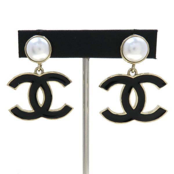 Chanel A25earrings