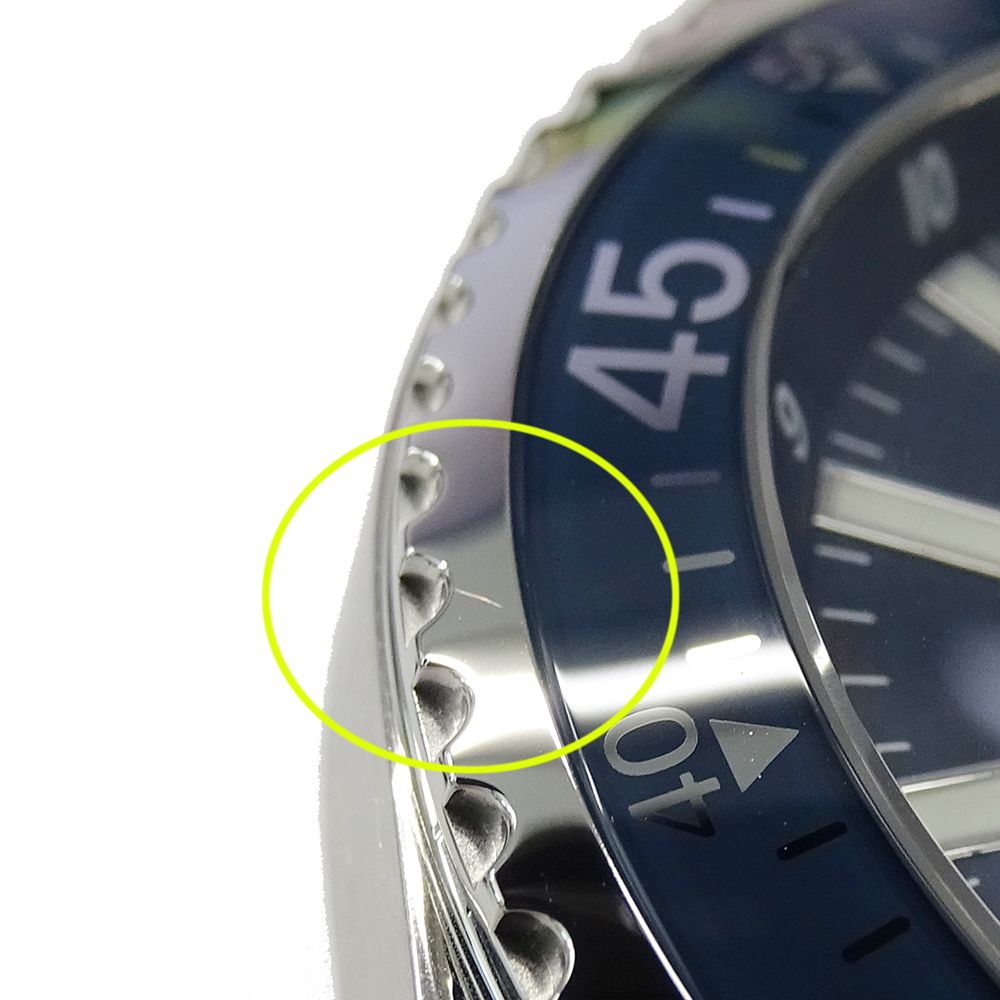 Gucci Watch Men'S Brand Dive Date Quartz Qz Stainless Steel Ss 136.2 Ya136203