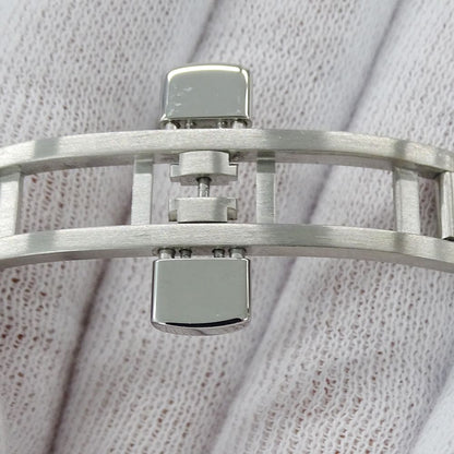 Gucci Watch Men'S Brand Dive Date Quartz Qz Stainless Steel Ss 136.2 Ya136203