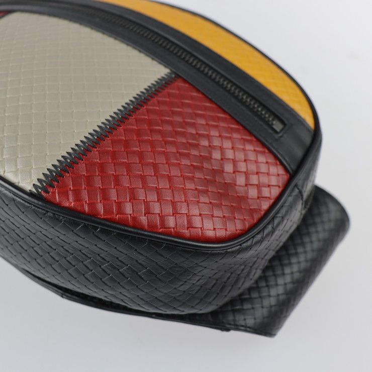 Bottega Veneta BELT BAG IN Micro Intrecciato Embossed Waist Bag 547889 Calfleath