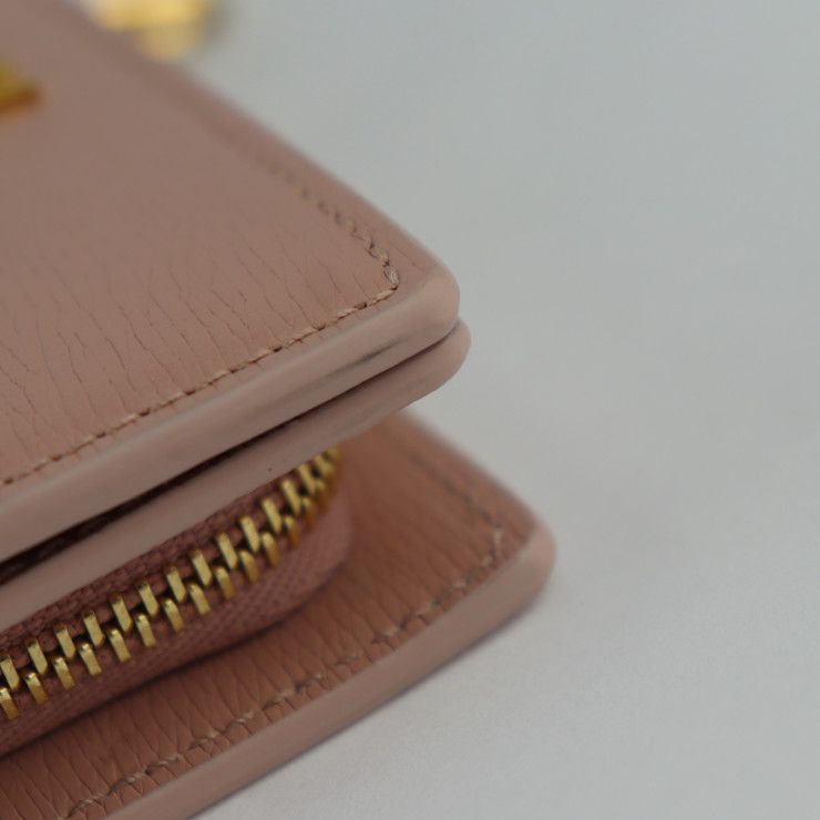 Gucci Script Zip Around Wallet Bifold Wallet 772640 Leather Pink Gold Hardware