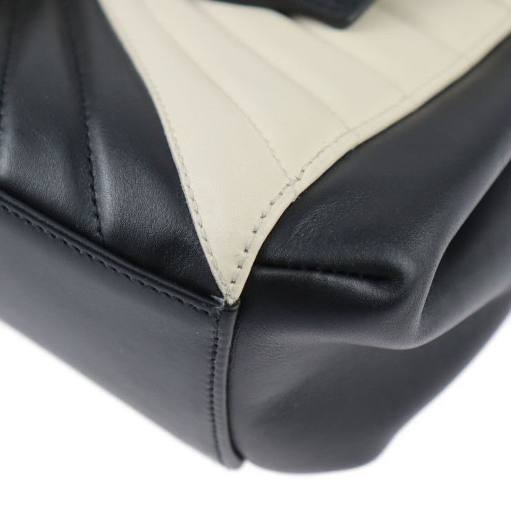 Gucci Queen Margaret Top Handle Handbag 476531 Calfleather Black Ivory Gold