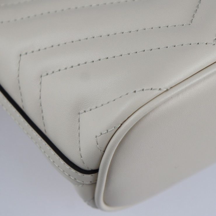 Gucci Shoulder Bag 739166 Leather White Ivory Gold Hardware Ggmarmont Quilted