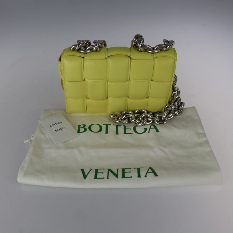 Bottega Veneta Bottega Veneta Padded Cassette Shoulder Bag 631421 Lamb Skin