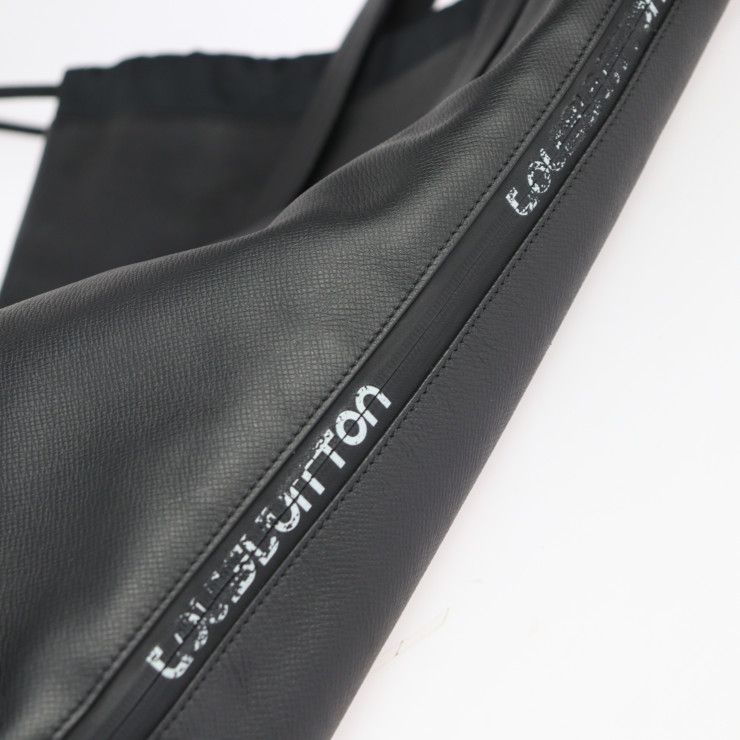Louis Vuitton Cabas Light Tote Bag M31009 Leather Black Silver Hardware Taiga